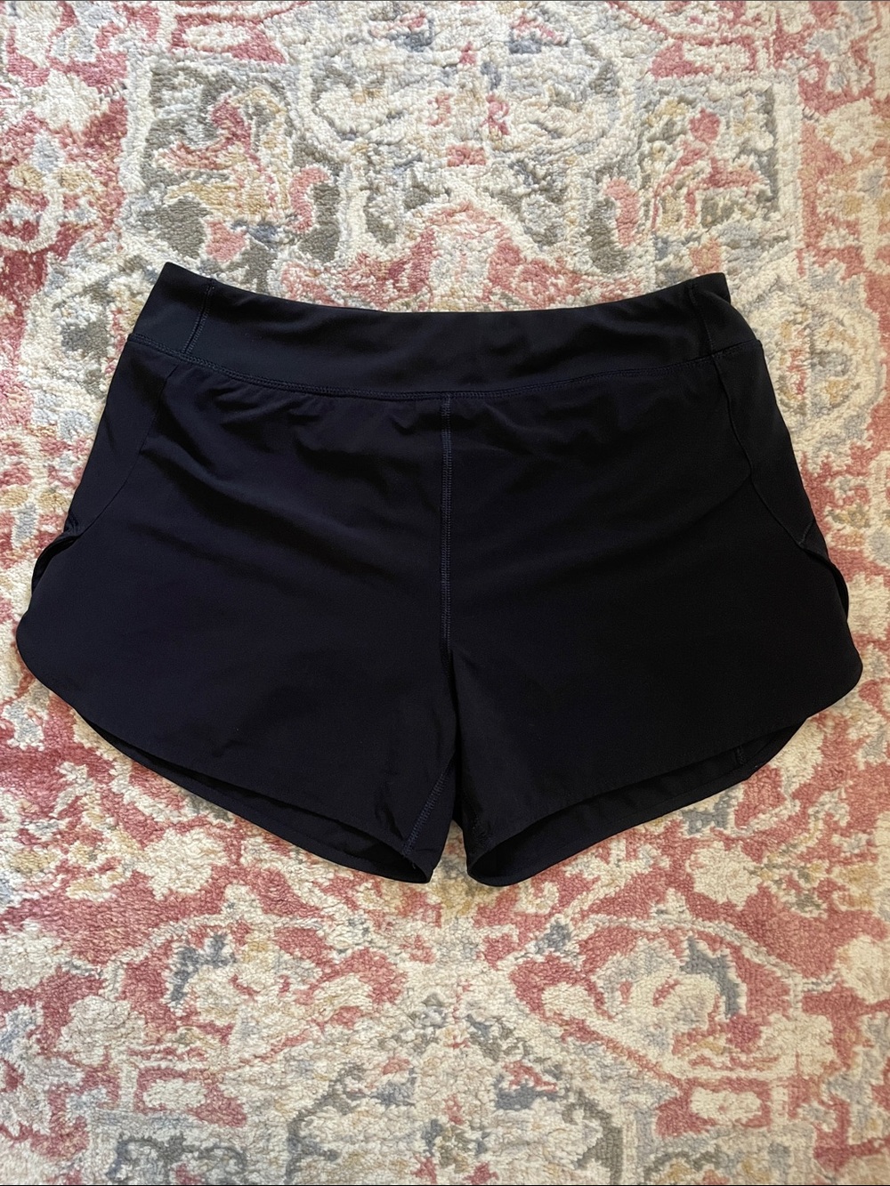 Athleta Girl Run the World 3” Short Black